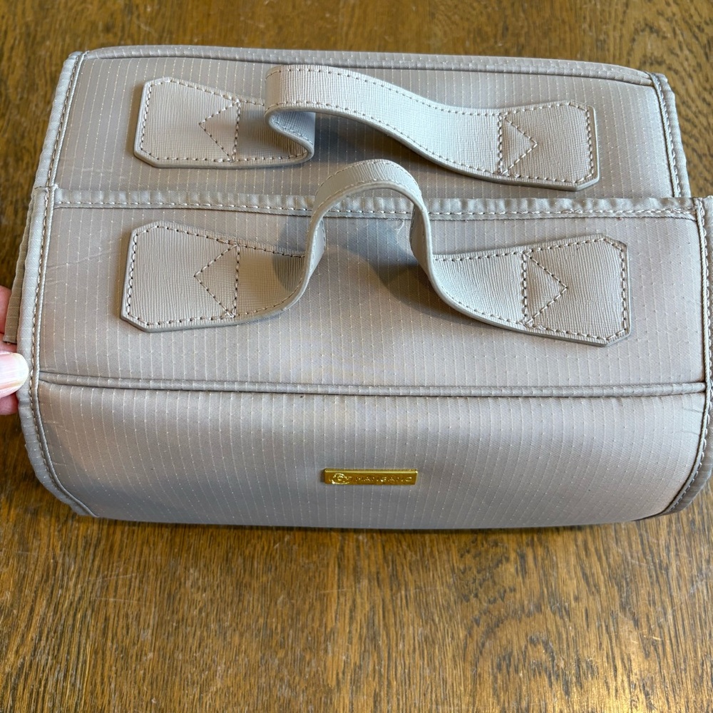 Joy Mangano The Better Beauty Case Travel/Makeup/Jewelry Organizer Tan NWOT